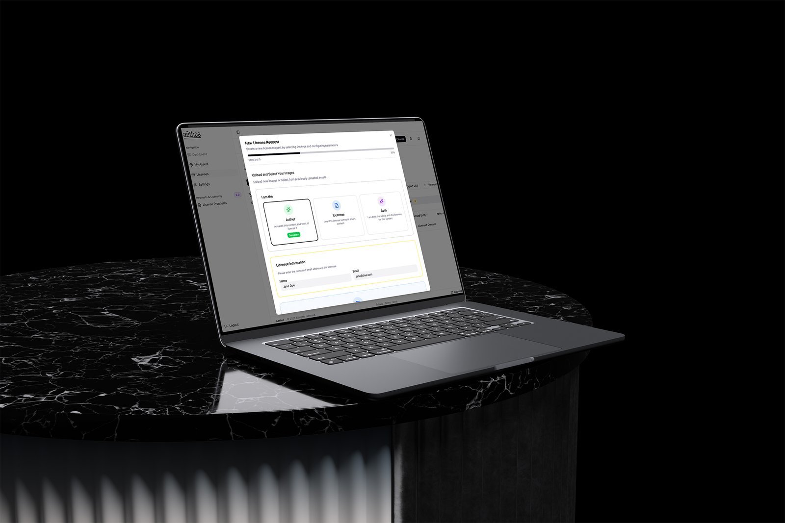 aethos App auf einem Laptop: neue Lizenzanfrage erstellen